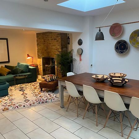 הוילה Beautiful London Victorian House, Sleeps 12 מראה חיצוני תמונה