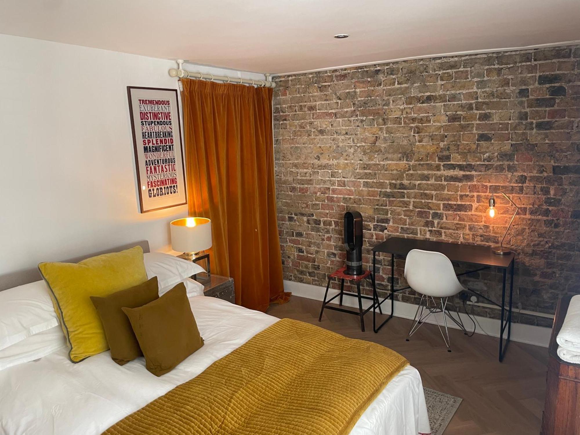 הוילה Beautiful London Victorian House, Sleeps 12 מראה חיצוני תמונה